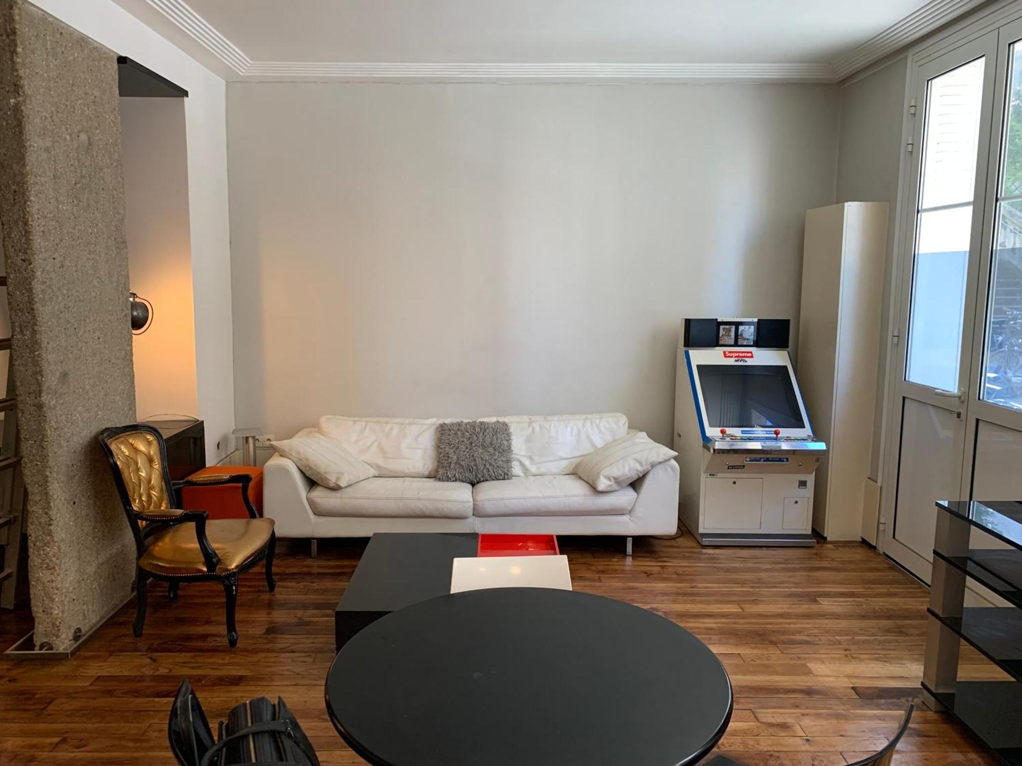 Loft Montmartre Au Pieds Des Vignes Apartment Paris Exterior photo